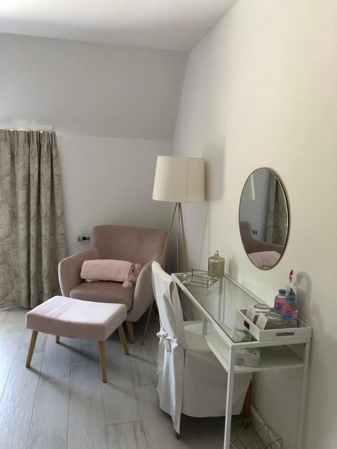 Jardin Du Marais Bed and Breakfast Froyennes Buitenkant foto