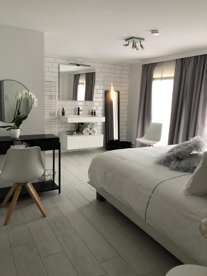 Jardin Du Marais Bed and Breakfast Froyennes Buitenkant foto